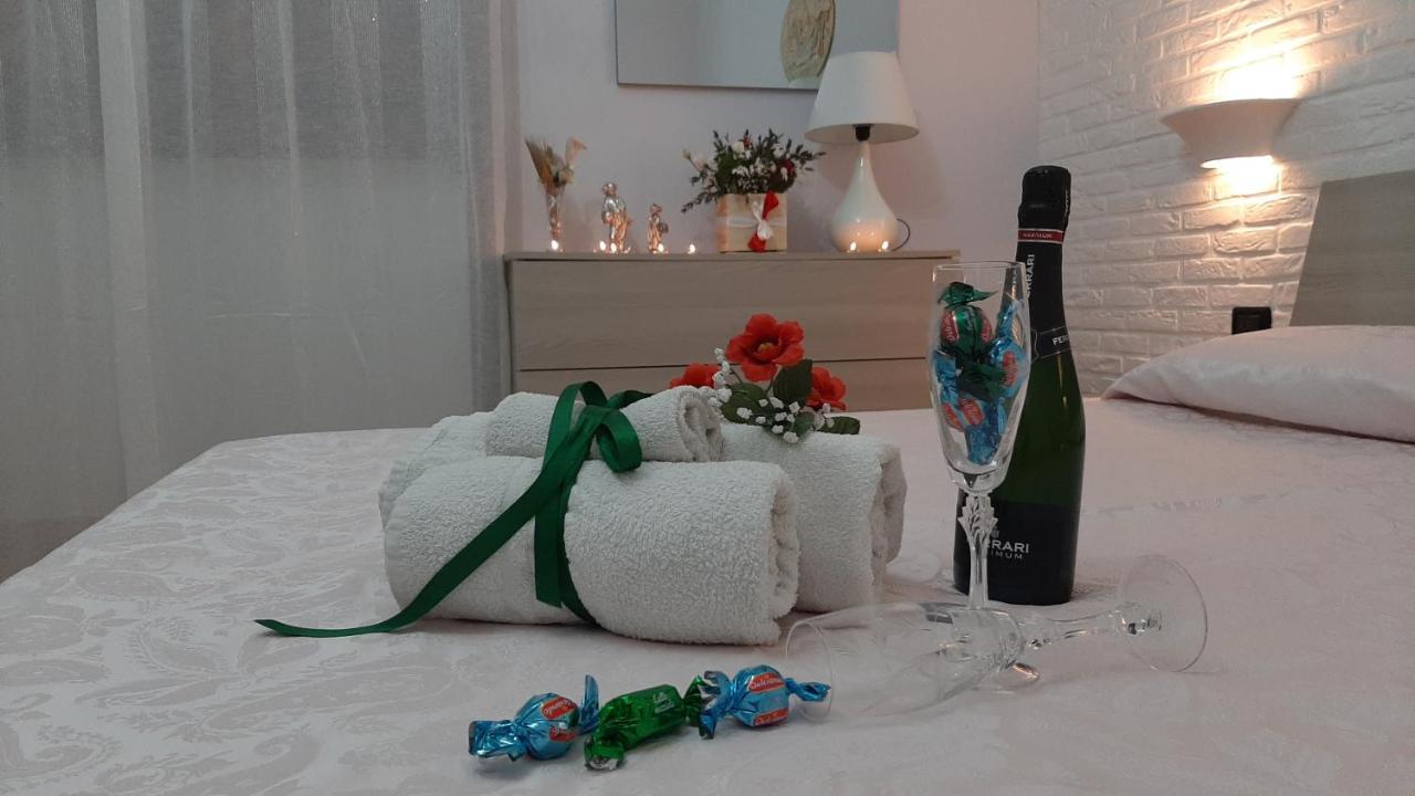 Casa "Settima Essenza" Apartment Surbo Luaran gambar