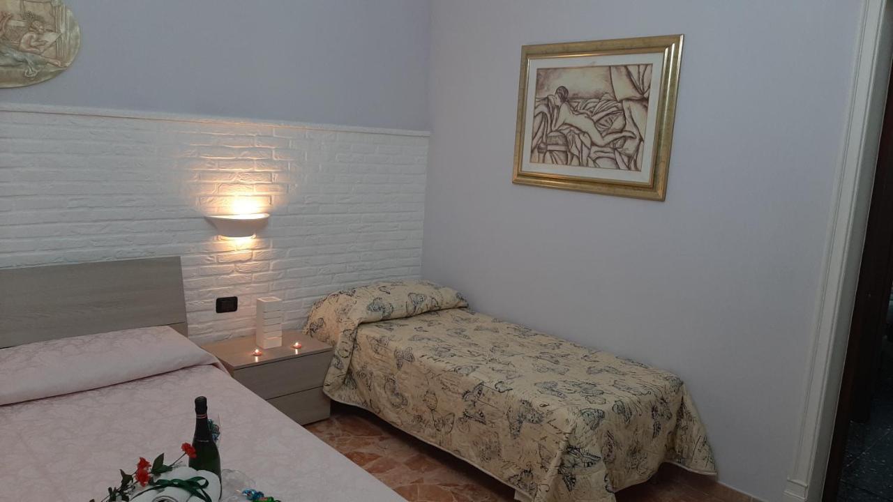 Casa "Settima Essenza" Apartment Surbo Luaran gambar